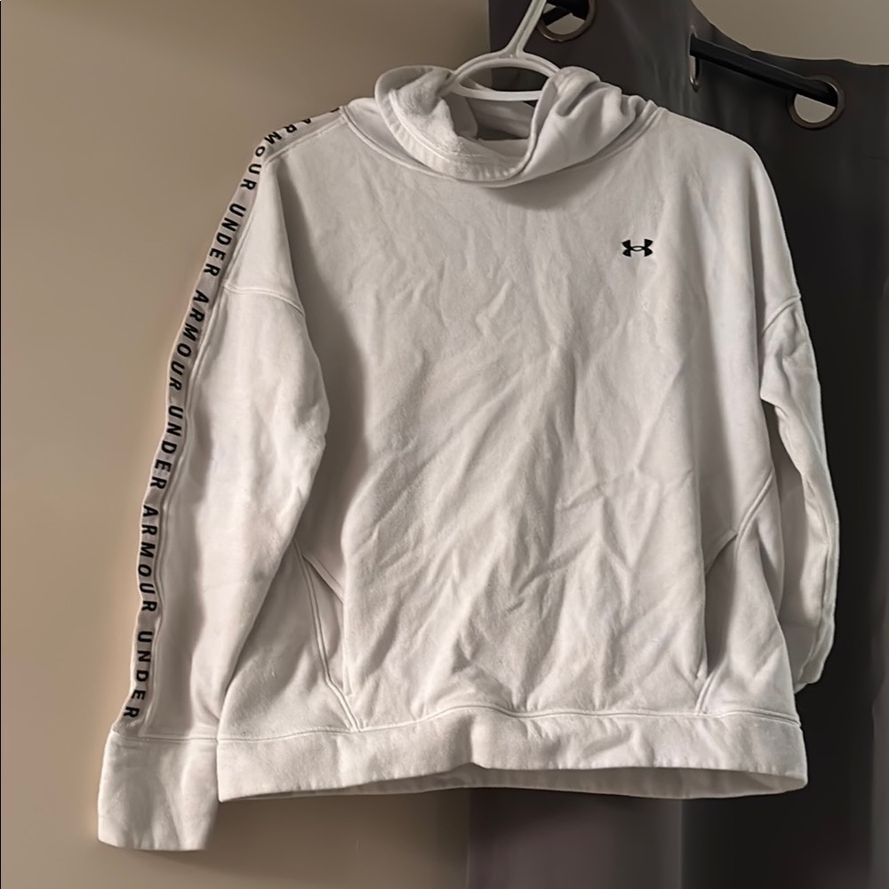 2/$25 Under Armour White Cowl Neck Hoodie